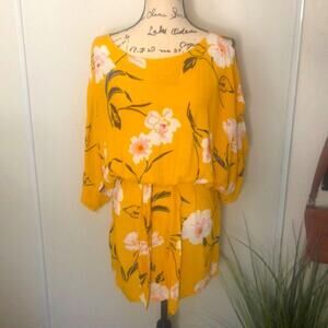 Forever 21 Cold Shoulder Floral Mini Dress Size Medium